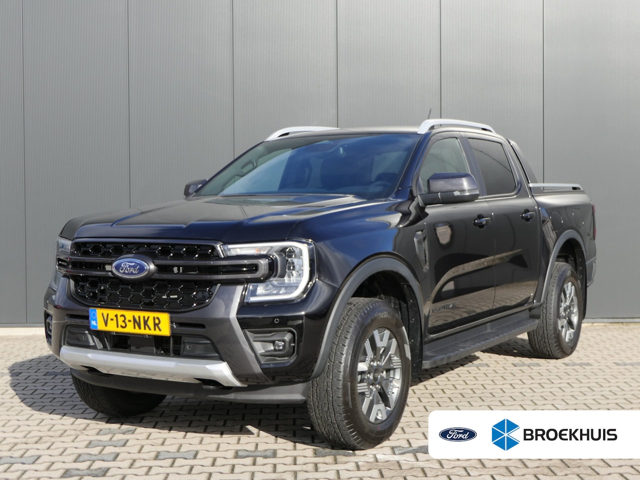 Ford Ranger - 2.3 Double Cab PHEV Wildtrak | Power Rolltertop | Camera | Trekhaak | Leder | LED | DAB - AutoWereld.nl