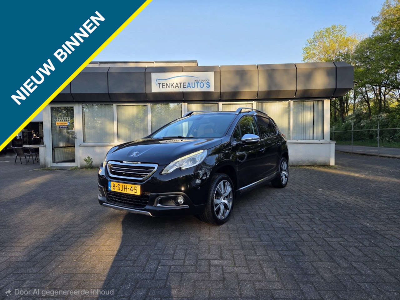 Peugeot 2008 - 1.6 VTi Féline Airco Cruise control Lichtmetaal Panoramadak Trek - AutoWereld.nl