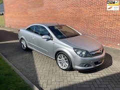 Opel Astra TwinTop - 1.8 Cosmo Airco