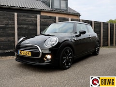 MINI Cooper - 1.5 Business dealer O.H