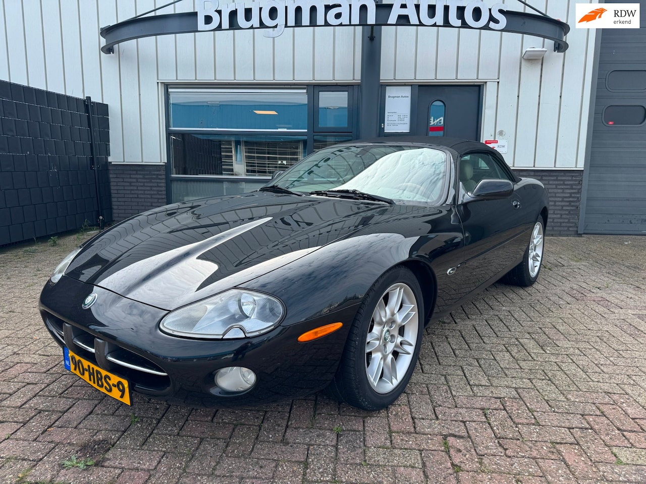 Jaguar XK8 - 4.0 V8 Convertible 4.0 V8 Convertible - AutoWereld.nl