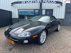 Jaguar XK8 - 4.0 V8 Convertible
