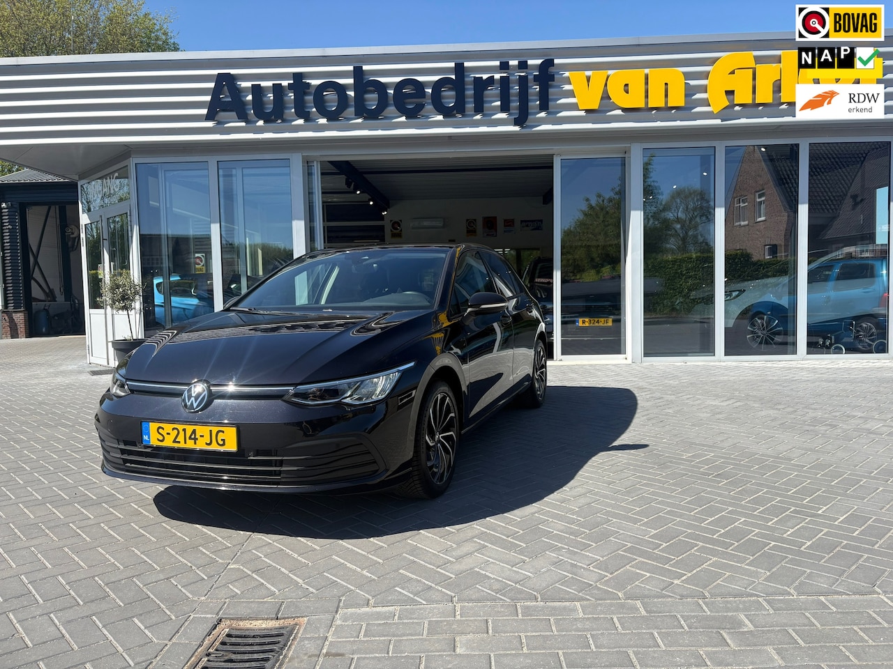 Volkswagen Golf - 1.0 TSI Life 1.0 TSI Life - AutoWereld.nl