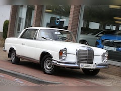 Mercedes-Benz 220 - W111 220SE COUPE