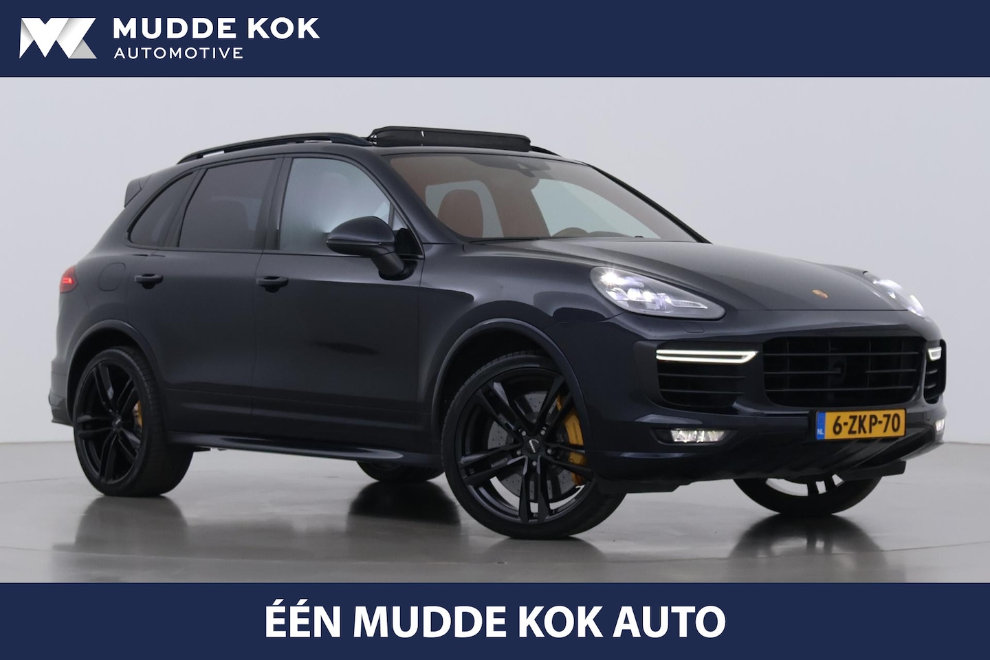 Porsche Cayenne - 4.8 Turbo | Burmester | Panoramadak | Keramische Remmen | Luchtvering | Sportchrono | Soft - AutoWereld.nl