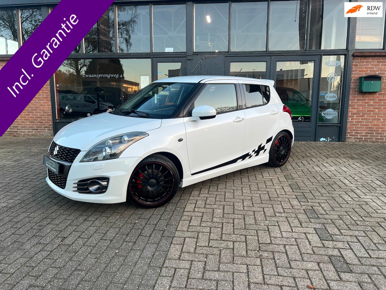 Suzuki Swift - 1.6 Sport 1.6 Sport, 5 deurs, Xenon, Parelmoer wit - AutoWereld.nl