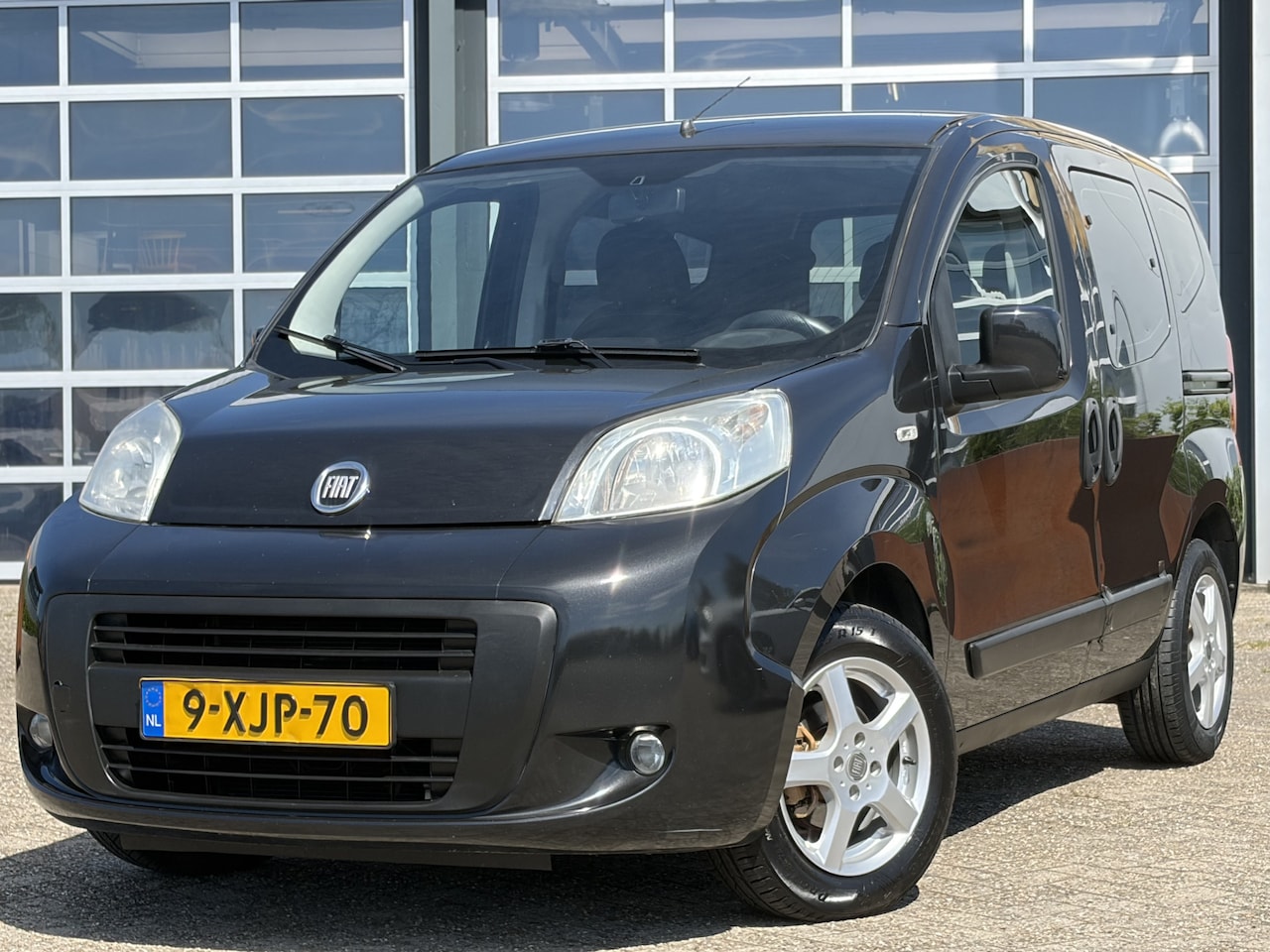 Fiat Qubo - 1.4 Dynamic 74pk | Airco | Elektrische ramen voor | Lichtmetalen velgen 16" | Parkeersenso - AutoWereld.nl
