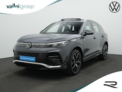 Volkswagen Tiguan - 1.5 TSI eHybrid 204 pk DSG R-Line | Panoramadak | Adaptief onderstel | Stuur-/stoelverwarm