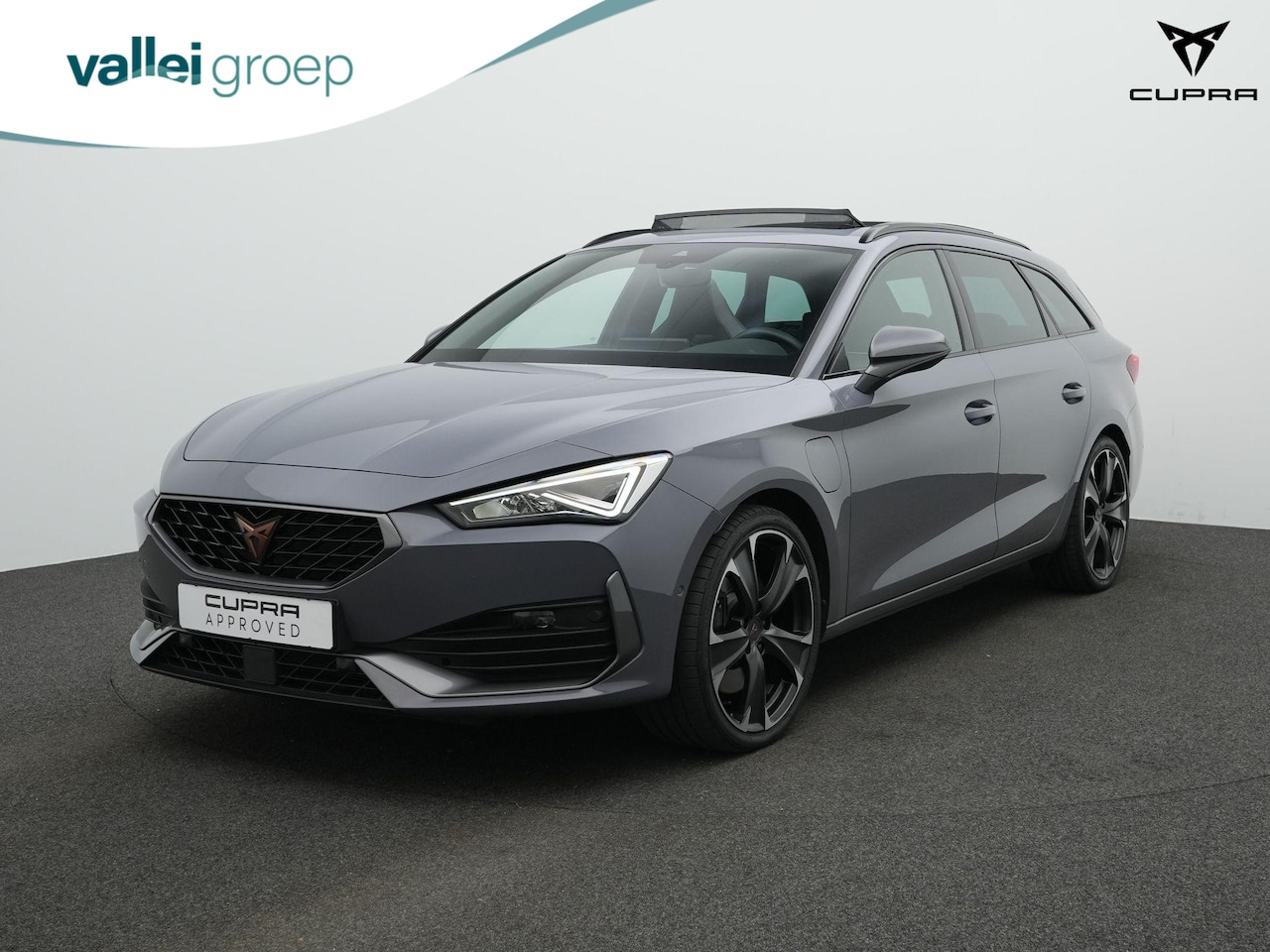 CUPRA Leon Sportstourer - 1.4 e-Hybrid 245 pk DSG VZ CUP | Panoramadak | Adaptief onderstel | Stuur-/stoelverwarming - AutoWereld.nl