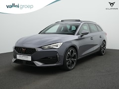 CUPRA Leon Sportstourer - 1.4 e-Hybrid 245 pk DSG VZ CUP | Panoramadak | Adaptief onderstel | Stuur-/stoelverwarming