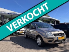Ford Fusion - 1.6-16V Centennial, Airco, Inruil mogelijk