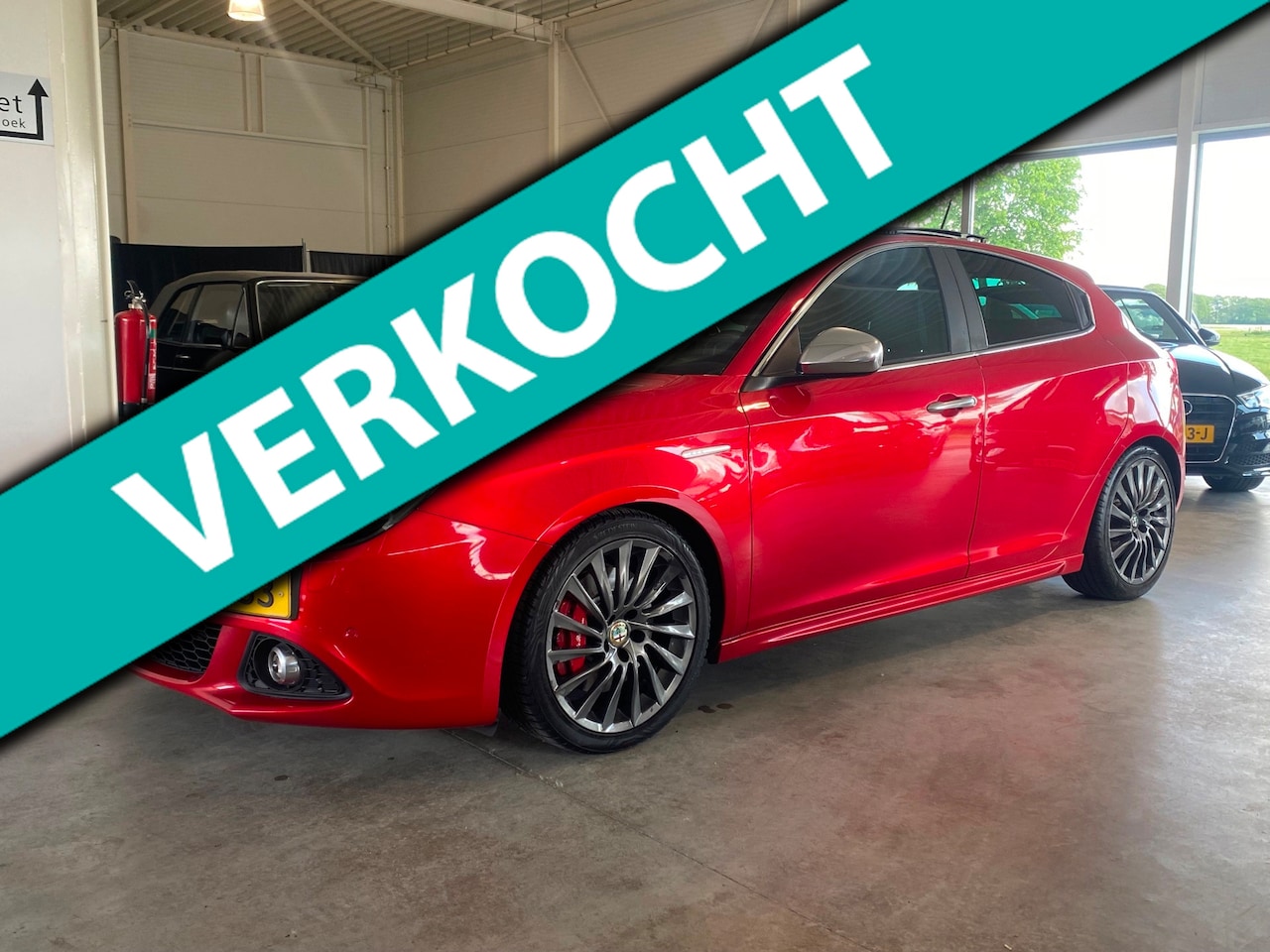 Alfa Romeo Giulietta - 1.4 T Exclusive Pano NL-auto - AutoWereld.nl