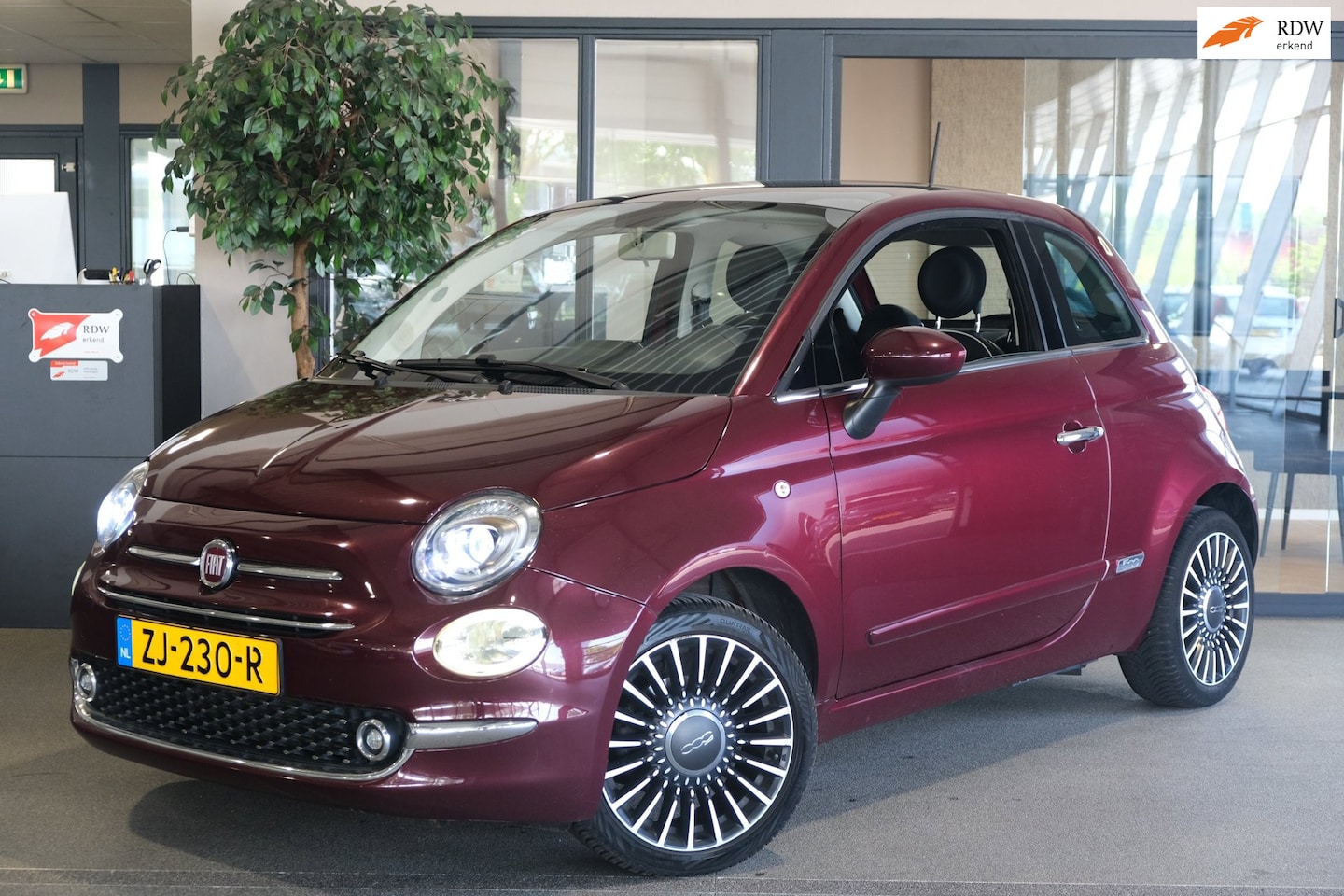 Fiat 500 - S 1.2 69PK Airco Pano Led - AutoWereld.nl