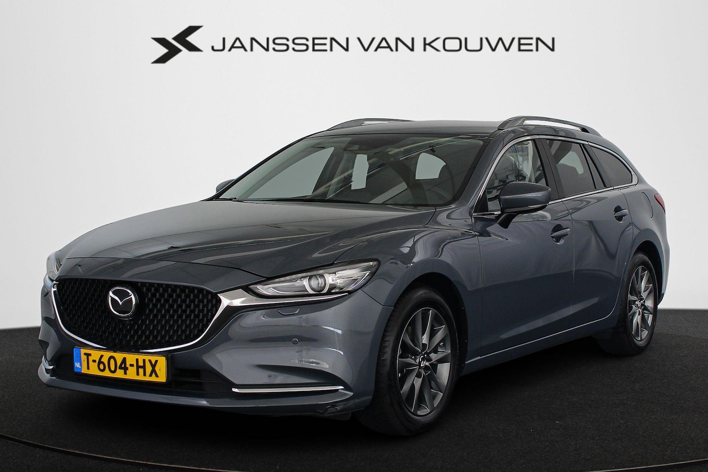 Mazda 6 Sportbreak - 2.0 SkyActiv-G 165 Centre-Line Trekhaak Stoelverwarming 360 Camera - AutoWereld.nl