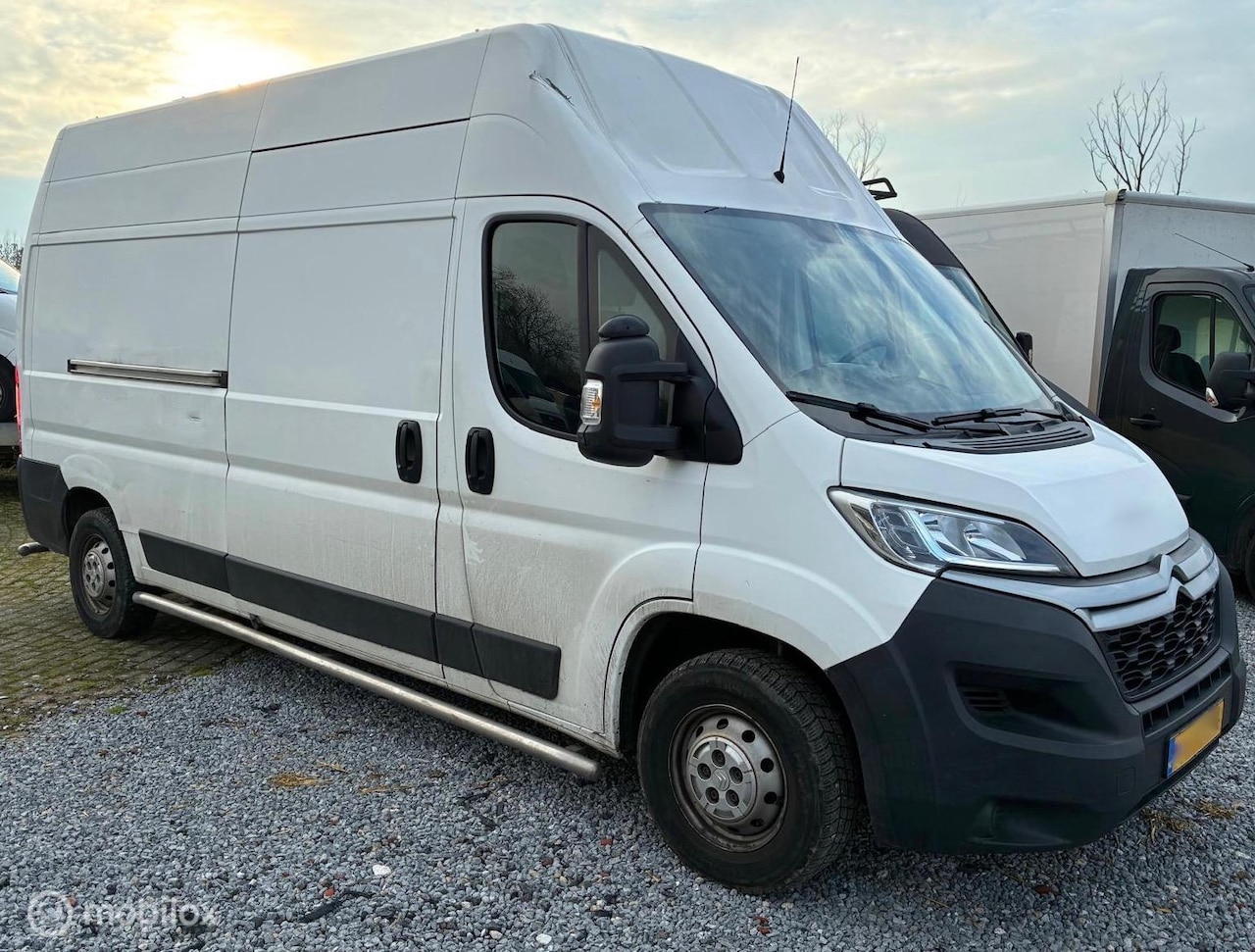 Citroën Jumper - 35 2.0 BlueHDi L3H3 EURO 6 MOTOR DEFEKT - AutoWereld.nl