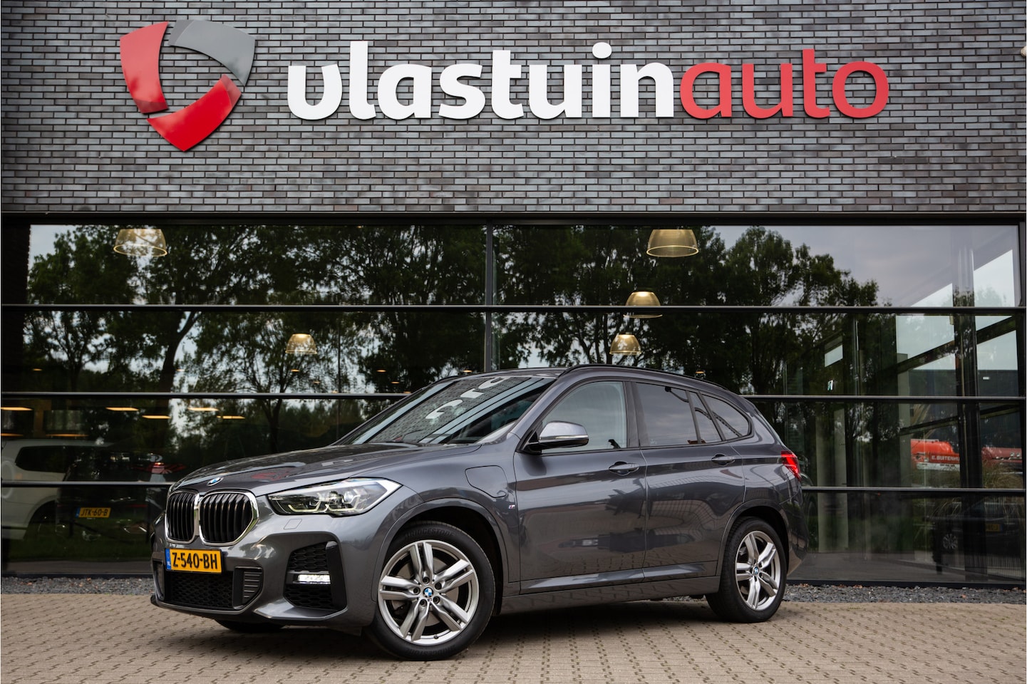 BMW X1 - xDrive25e eDrive Edition M-Sport , Head-up display, Stoelverwarming, Cruise control, Sfeer - AutoWereld.nl