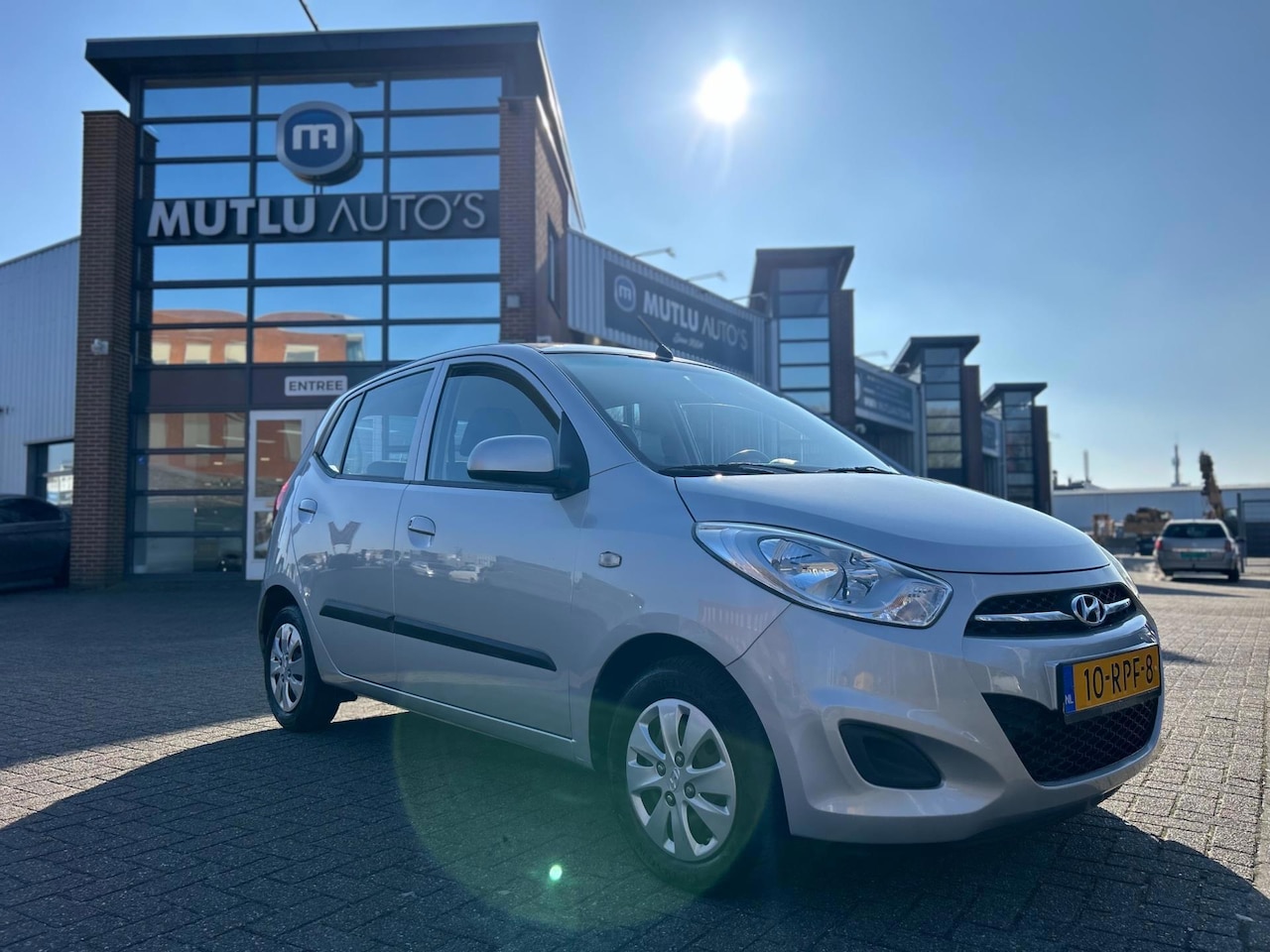 Hyundai i10 - 1.1 i-Drive Cool 5deurs Airco APK NAP - AutoWereld.nl