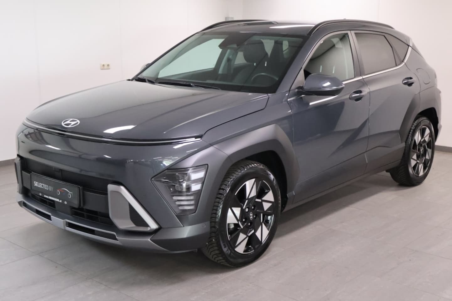 Hyundai Kona - 1.6 GDI HEV Premium | Origineel NL | Leder - AutoWereld.nl