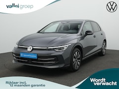 Volkswagen Golf - 1.5 eTSI 150 pk DSG Life Goal Edition | Trekhaak | Achteruitrijcamera | Stuur-/stoelverwar