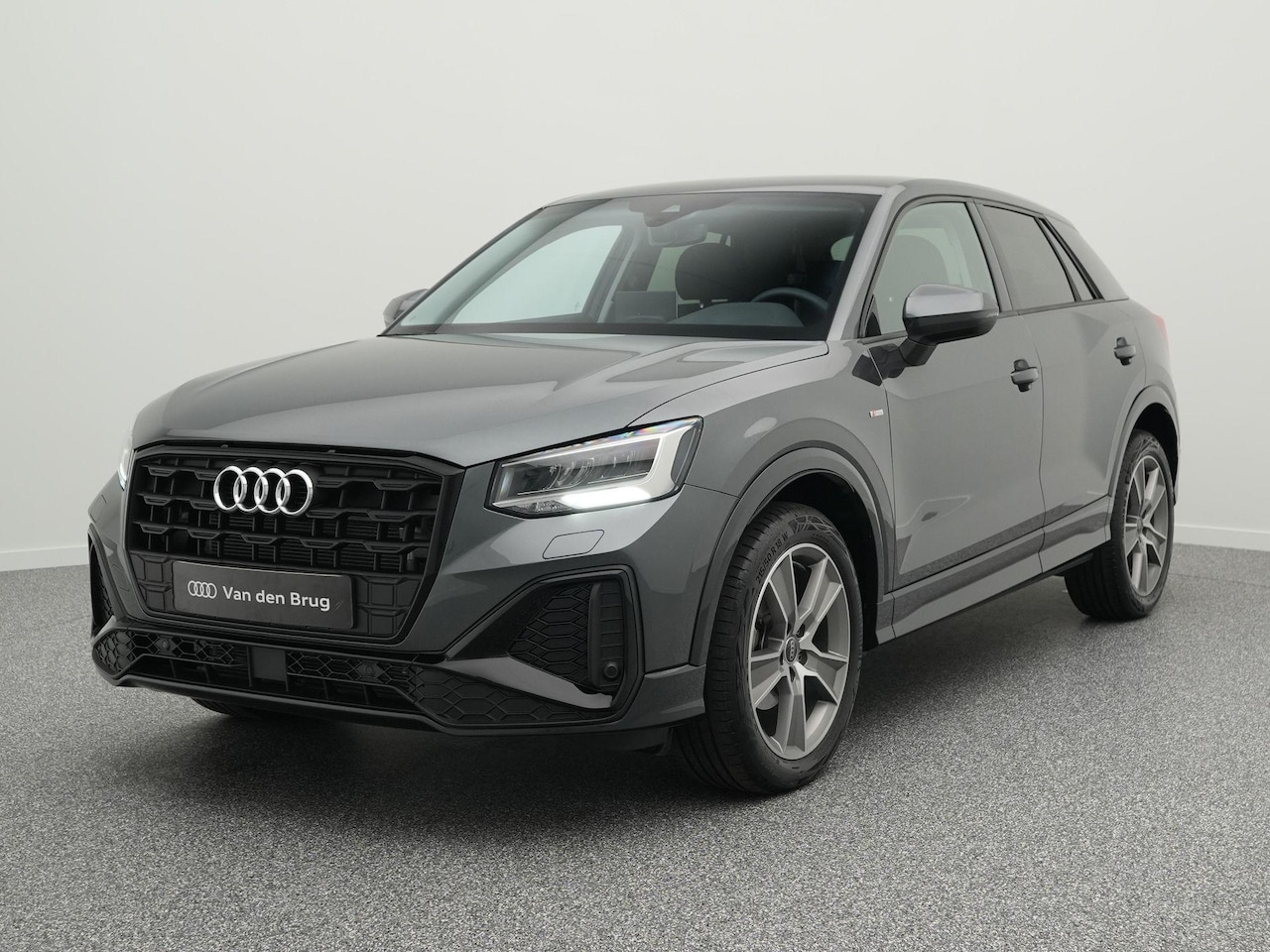 Audi Q2 - S-Line 35 TFSI 150 PK Automaat | LED | Achteruitrijcamera | Keyless | Navigatie | 18 inch - AutoWereld.nl