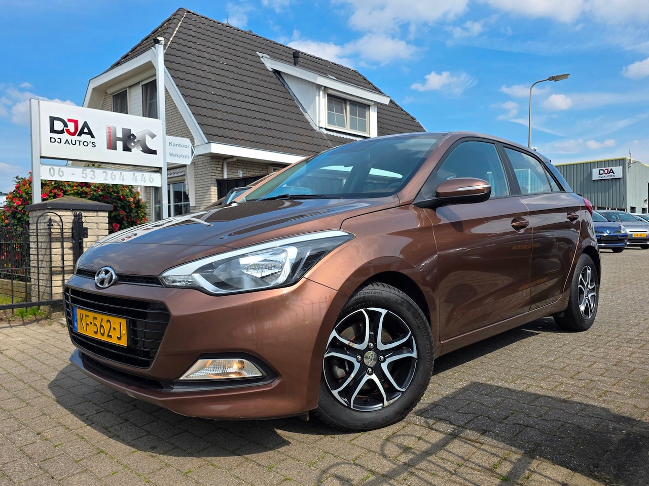 Hyundai i20 - 1.0 T-GDI i-Drive Cool Garantie Mogelijk! - AutoWereld.nl