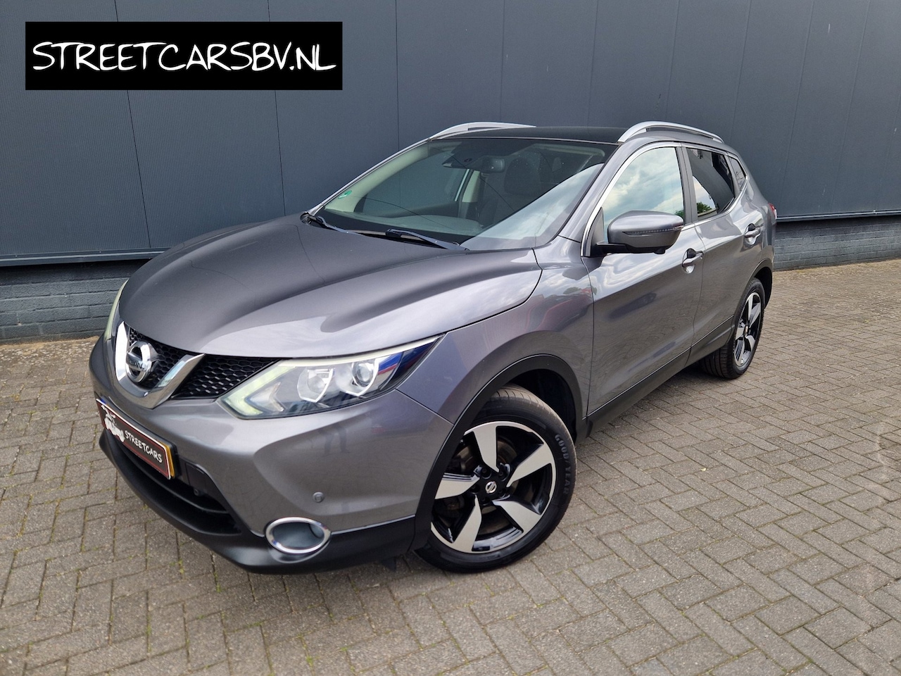 Nissan Qashqai - 1.2 116PK /Pano /rondomzicht cam /Cruise - AutoWereld.nl