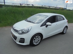Kia Rio - Rio 1.2 benzine 5 deurs airco 106.000km