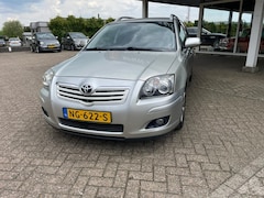 Toyota Avensis Wagon - 1.8 VVTi Terra