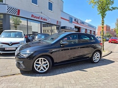 SEAT Ibiza - 1.0 TSI FR BUSINESS INTENSE PLUS / 110PK / 6 VERSNELLINGEN /