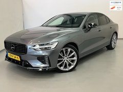 Volvo S60 - 2.0 Recharge T8 AWD R-Design / Harman / Trekhaak