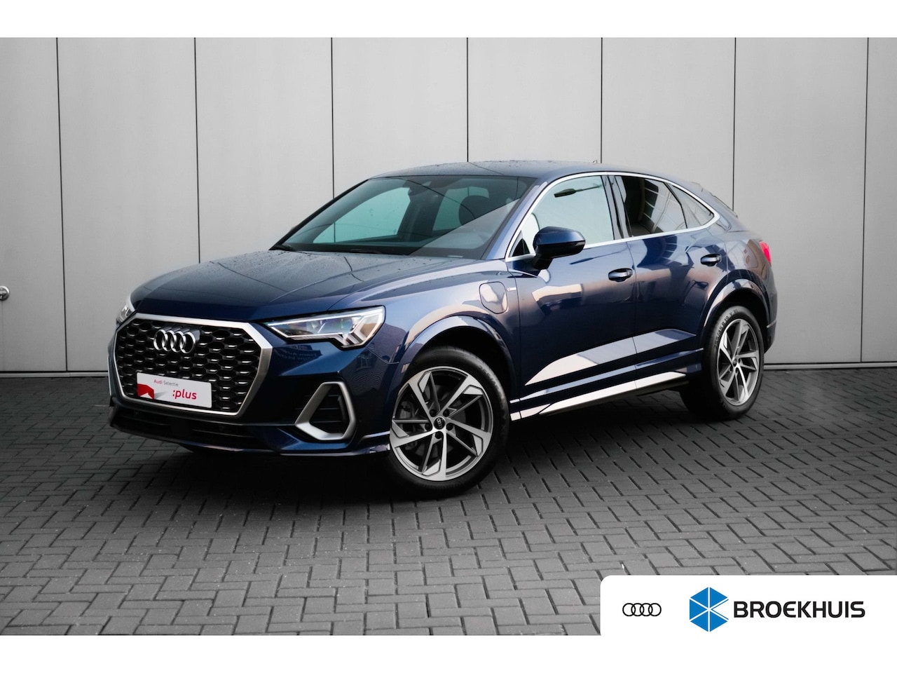 Audi Q3 Sportback - 45 TFSI e S Edition 245PK | Trekhaak | Keyless | Dodehoek detectie | Stoelverw. voor | Pri - AutoWereld.nl