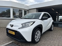 Toyota Aygo X - 1.0 VVT-i Play AUTOMAAT