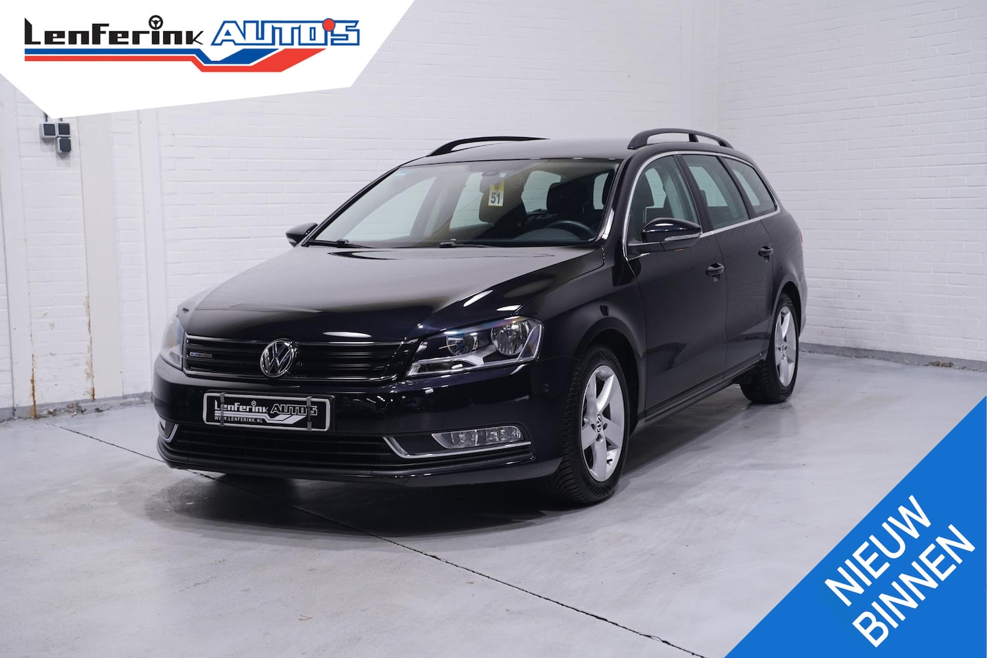 Volkswagen Passat Variant - 1.6 TDI BlueMotion Executive Edition Navi Clima PDC v+a Cruise Trekhaak - AutoWereld.nl