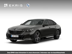 BMW 5-serie - 550e xDrive M Sportpakket Pro | Comfort pakket | Innovation Pack | Travel Pack