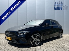 Mercedes-Benz A-klasse - 250 e Business Line Navigatie Camera Carplay 18 Inch Velgen Stoel en Stuur Verwarming Keyl