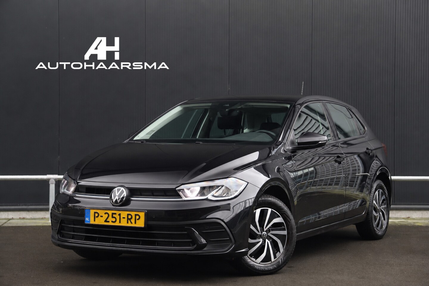 Volkswagen Polo - 1.0 TSI 95pk Life Business Camera Stoelverwarming Clima CarPlay ACC DAB+ NL-Auto! - AutoWereld.nl
