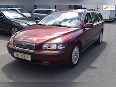 Volvo V70 - 2.4 Comfort Line