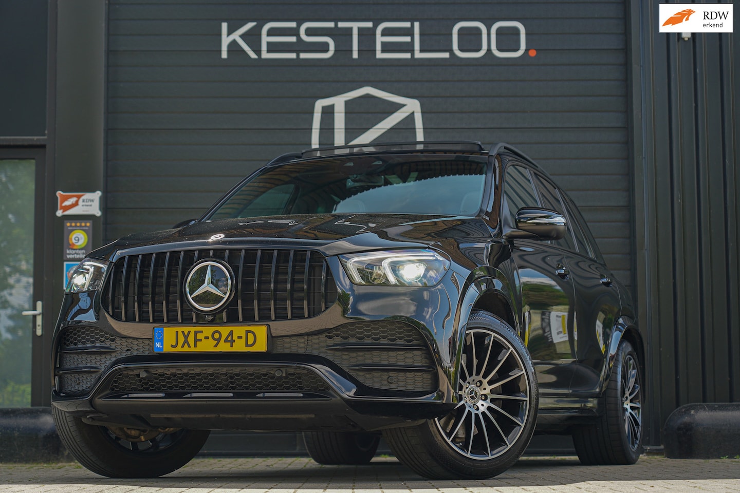 Mercedes-Benz GLE-Klasse - 350 e 4MATIC Premium Plus 2x AMG LINE PANO/HUD/BURMESTER/AMBIENTE/ELEKTR TREKHAAK/STOEL VE - AutoWereld.nl