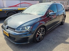 Volkswagen Golf - 2.0 TDI GTD / PANO / DSG / MOTOR DEFECT