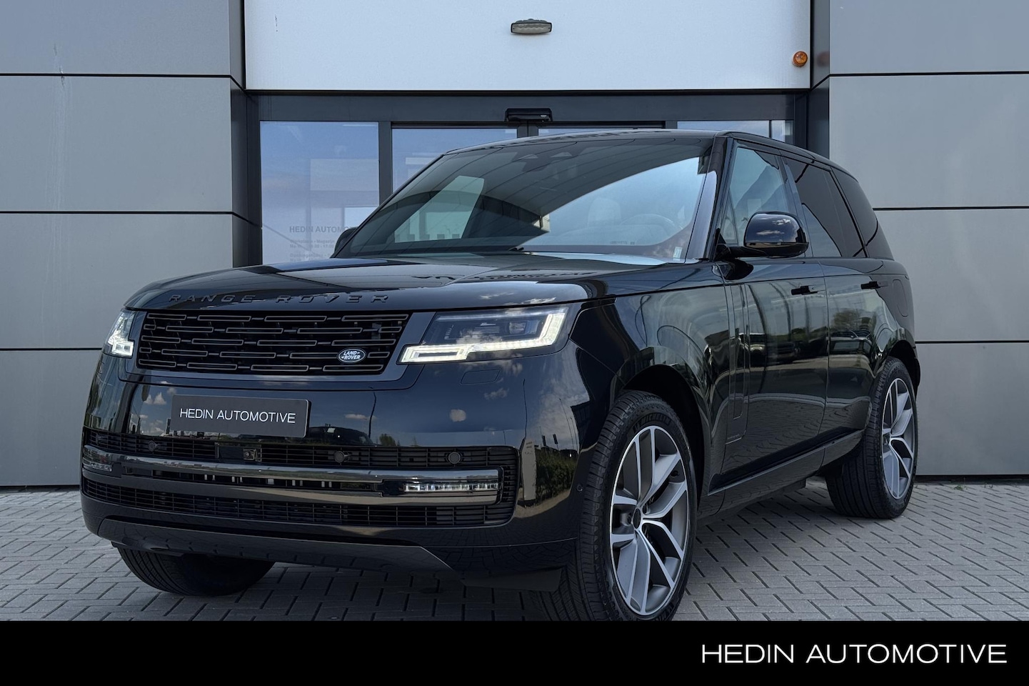 Land Rover Range Rover - P550e Autobiography PHEV | Direct leverbaar | Shadow Pack l Towing Pack l Koelkast | - AutoWereld.nl