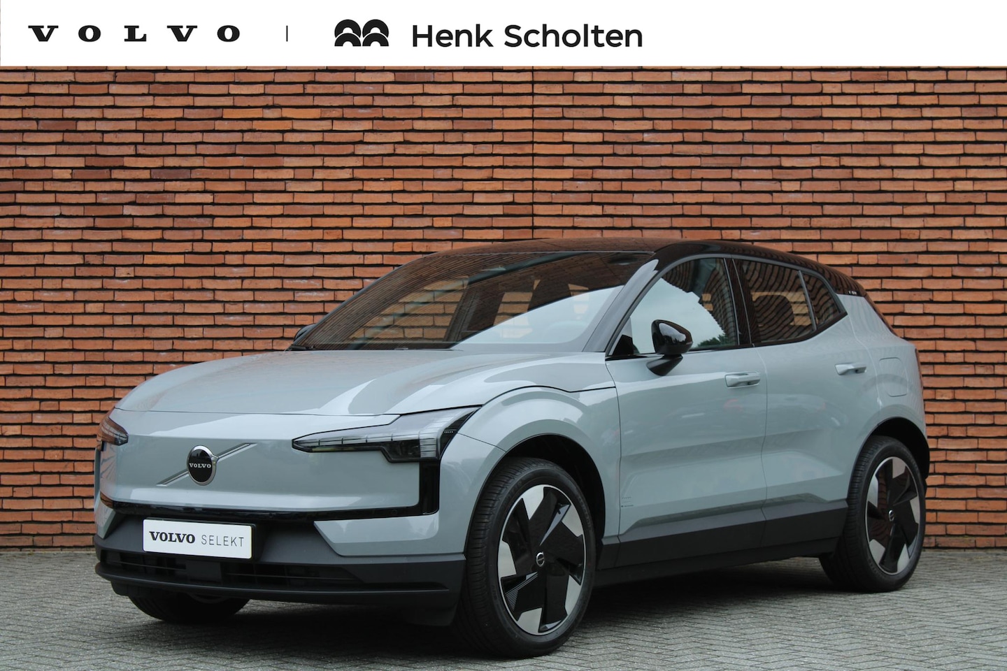 Volvo EX30 - Single Motor Extended Range Plus 69 kWh | Verwarmbare Voorstoelen | Harman Kardon | Parkee - AutoWereld.nl