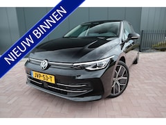 Volkswagen Golf - 1.5 eHybrid Style Edition 266 PK Matrix Koplampen Electrische stoel met masage Uitklapbare