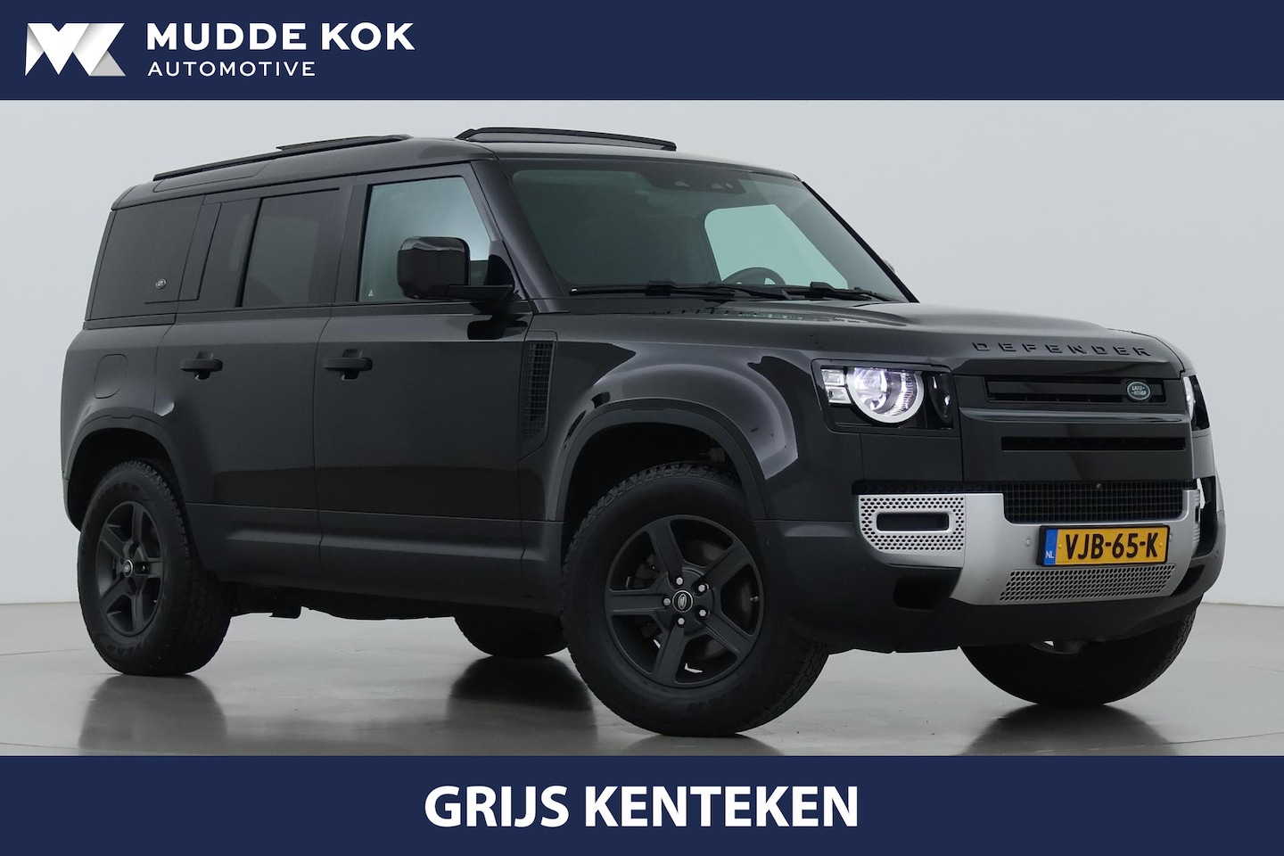 Land Rover Defender 110 - 2.0 D240 | COMMERCIAL | Panoramadak | 360° Camera | Stoel+Stuurverwarming - AutoWereld.nl