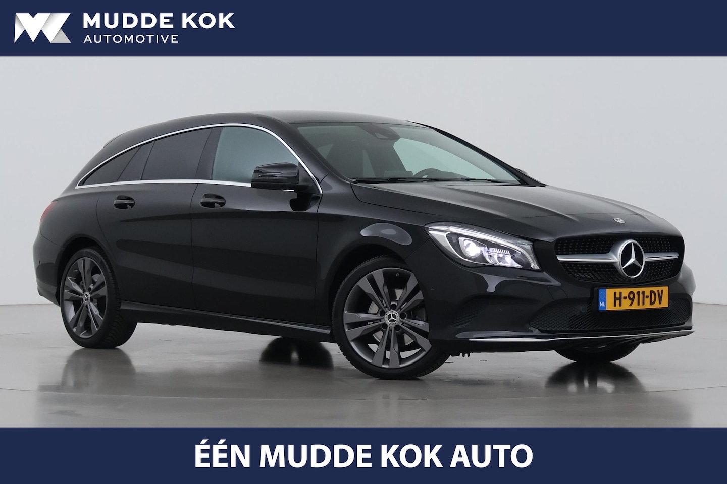 Mercedes-Benz CLA-klasse Shooting Brake - 200 Prestige | Trekhaak | Camera | Stoelverwarming | Getint Glas | BLIS - AutoWereld.nl