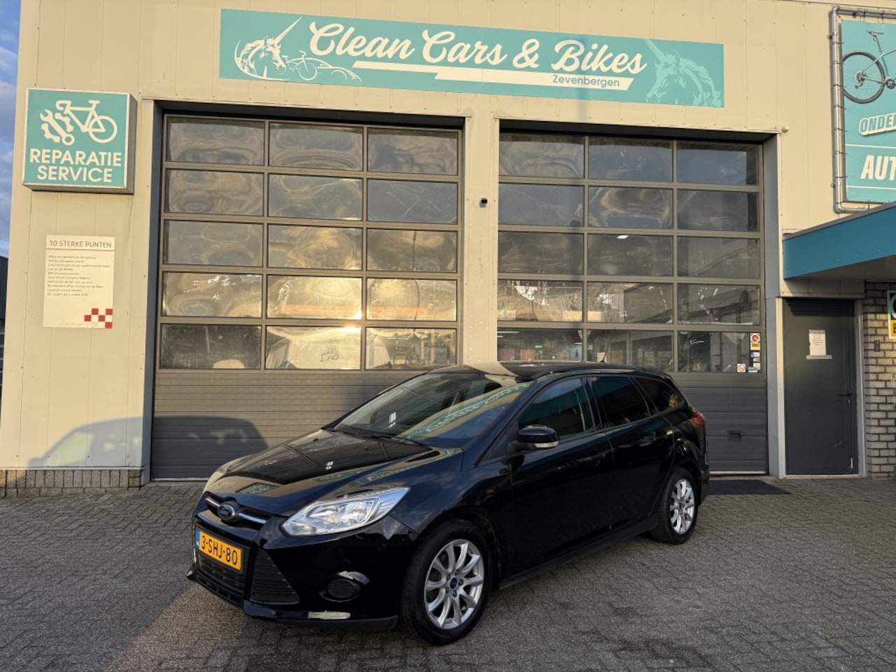 Ford Focus Wagon - 1.0 EcoBoost Trend 1.0 EcoBoost Trend - AutoWereld.nl