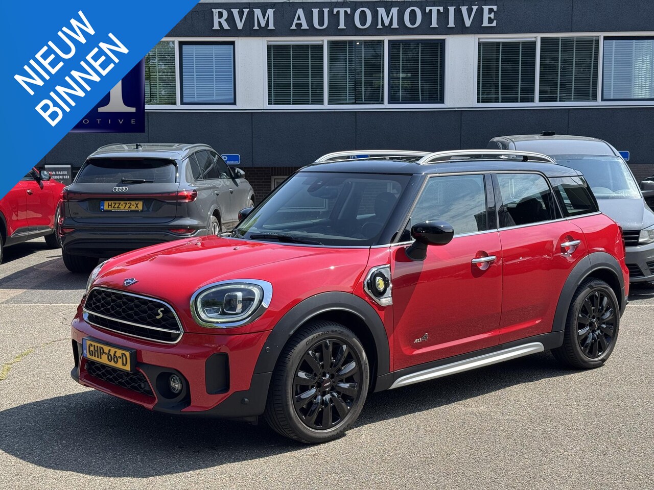MINI Countryman - Mini 1.5 Cooper S E ALL4 Classic | SPORTSTOELEN | AFN. TREKHAAK | 4X4 | AUTOMAAT - AutoWereld.nl
