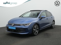 Volkswagen Golf - Life Edition 1.5 eHybrid 204 pk | Panoramadak | Stuur-/stoelverwarming | Achteruitrijcamer