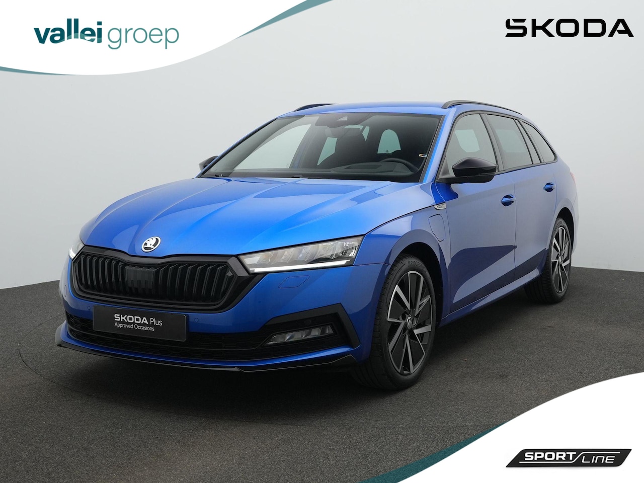 Skoda Octavia - 1.4 TSI iV 204 pk PHEV Sportline | Head-up display | Elektrische achterklep | Stuur-/achte - AutoWereld.nl