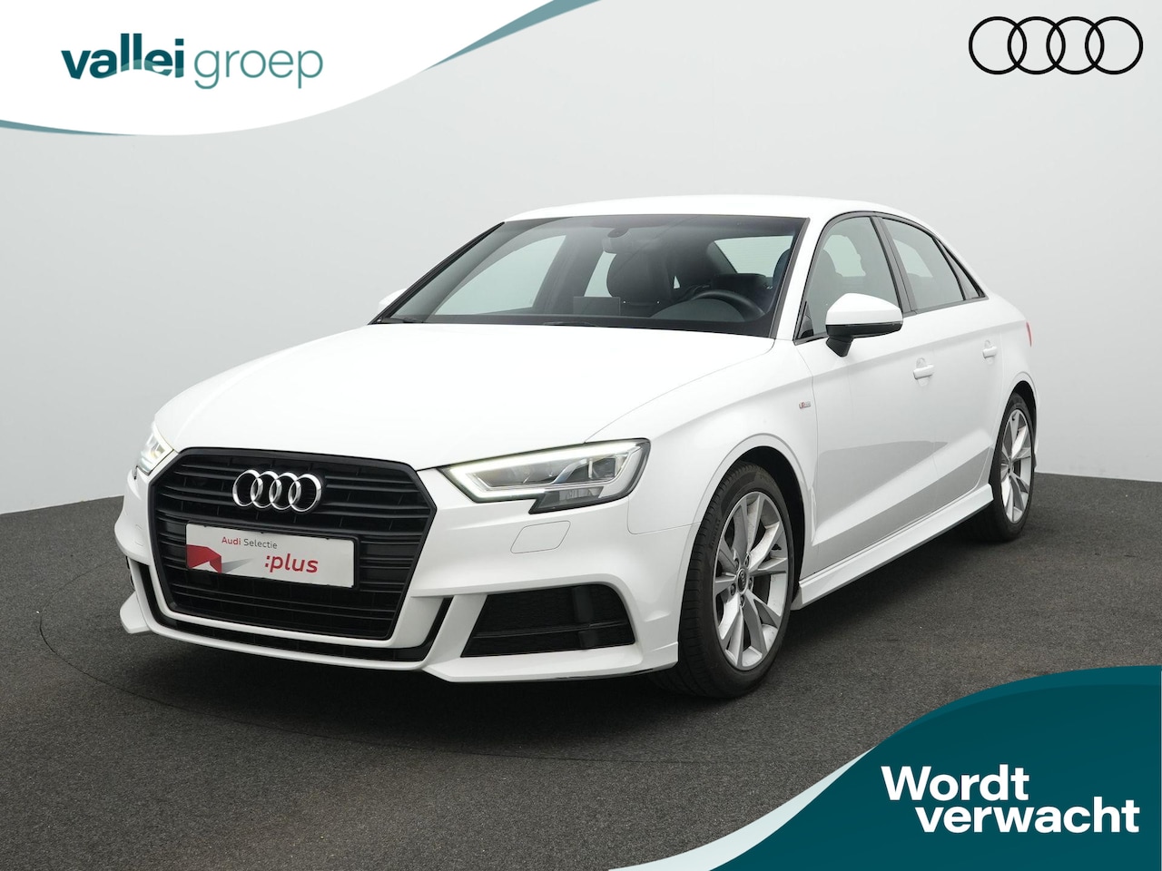Audi A3 Limousine - 35 TFSI 150 pk S-tronic CoD S-Line | Stoelverwarming | Navigatie | Carplay | Parkeersensor - AutoWereld.nl