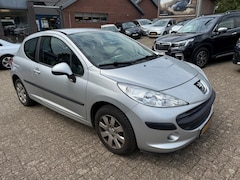 Peugeot 207 - 1.4 Color-line